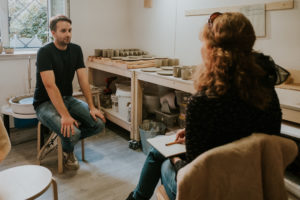 Projekt Pracownie_wywiad_Mleko Living_ceramika_fot_Robert Liwacki