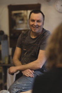 Projekt Pracownie_wywiad_Andrzej Bero_ceramika herbaciana_fot_Natalia Miedziak-Skonieczna