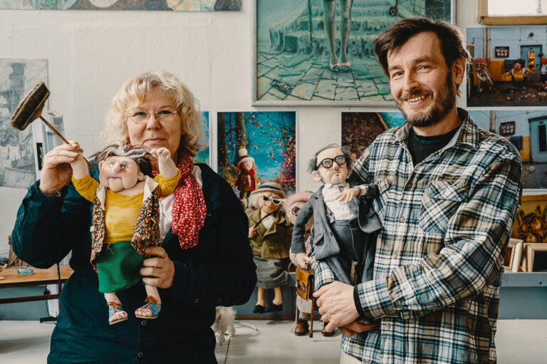 Projekt Pracownie_wywiad_Małgorzata Trafimoff i Robert Kotowski_ręcznie szyte lalki_fot_Radek Zawadzki