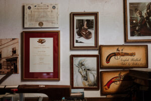 Projekt Pracownie_wywiad_Rusznikarz Jerzy Wałga_fot_Radek Zawadzki
